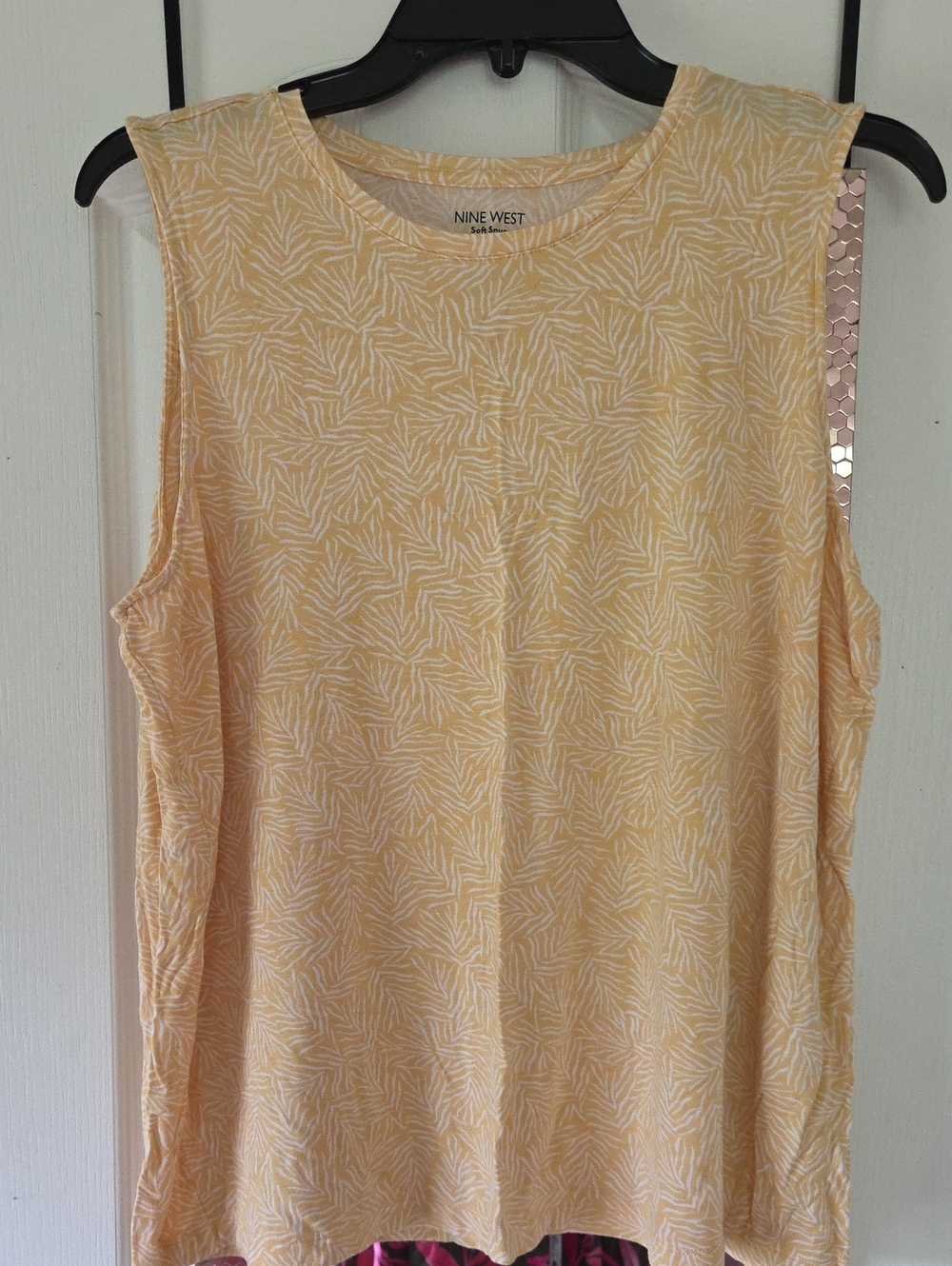 Nine West Pale Yellow Printed Sleeveless Tank Top